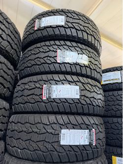 🚨🚘vendo set de llantas Lt 33x12.50 15 arroyo black tires