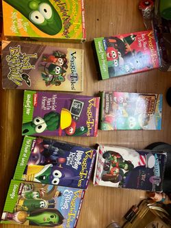 Lot Of 8 Veggietales VHS Good Shape They Play And Have Been Loved Overall