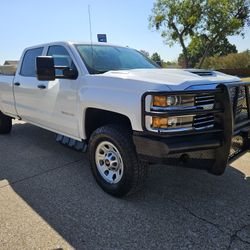 2018 Chevy Silverado 3500hd 4x4 Diesel 