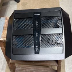 Netgear Nighthawk R8000 AC3200 Tri-band Router