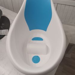 Baby Barhtub Munchkin