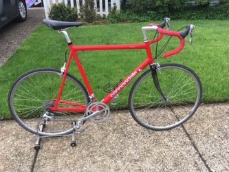 Cannondale R600 16 speed road bike/looks & rides great