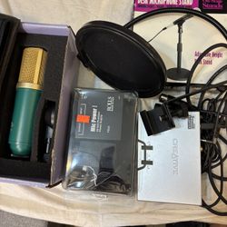 Mic/Bundle Everything, Lightly Used