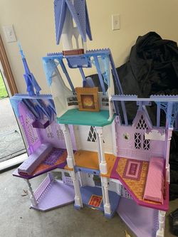 Frozen Barbie Castle