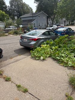 🚗 Looking for a Reliable Car — $400–$500 Budget