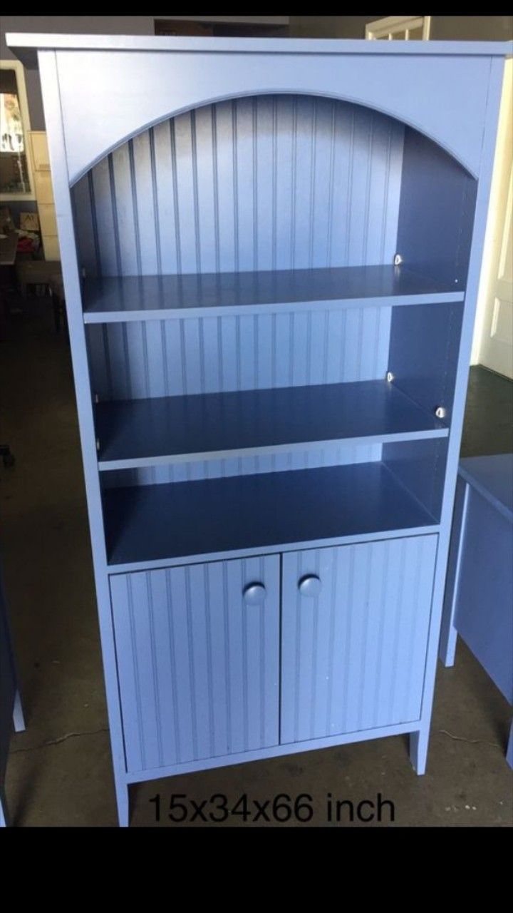 Bookcase w cabinet