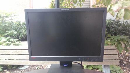 Lenovo ThinkVision L197WA 19-inch LCD Monitor