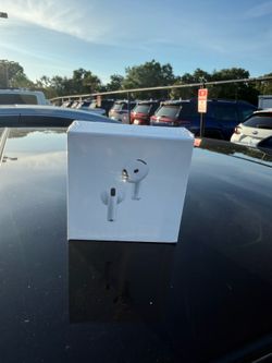 AirPod 4