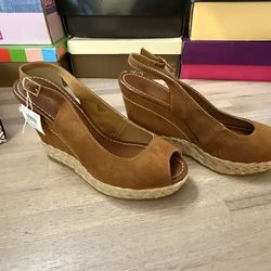BNWT Brown Wedge Heel Sandal