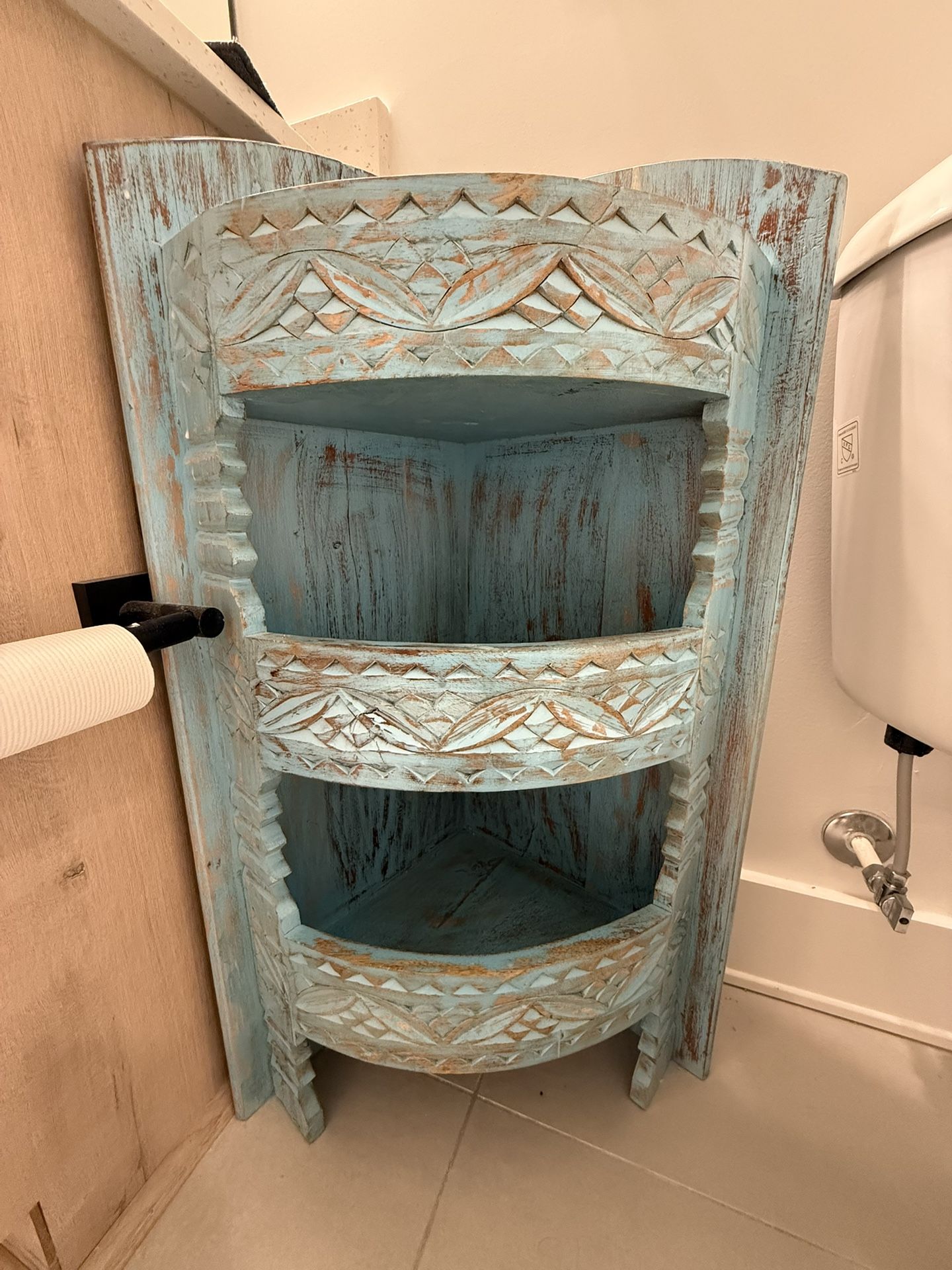 Blue bathroom Shelf