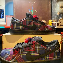 NARDWUAR SB DUNKS