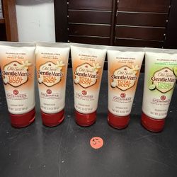 Old Spice Gentleman’s Blend Total Body Deodorant Cream – 3 oz