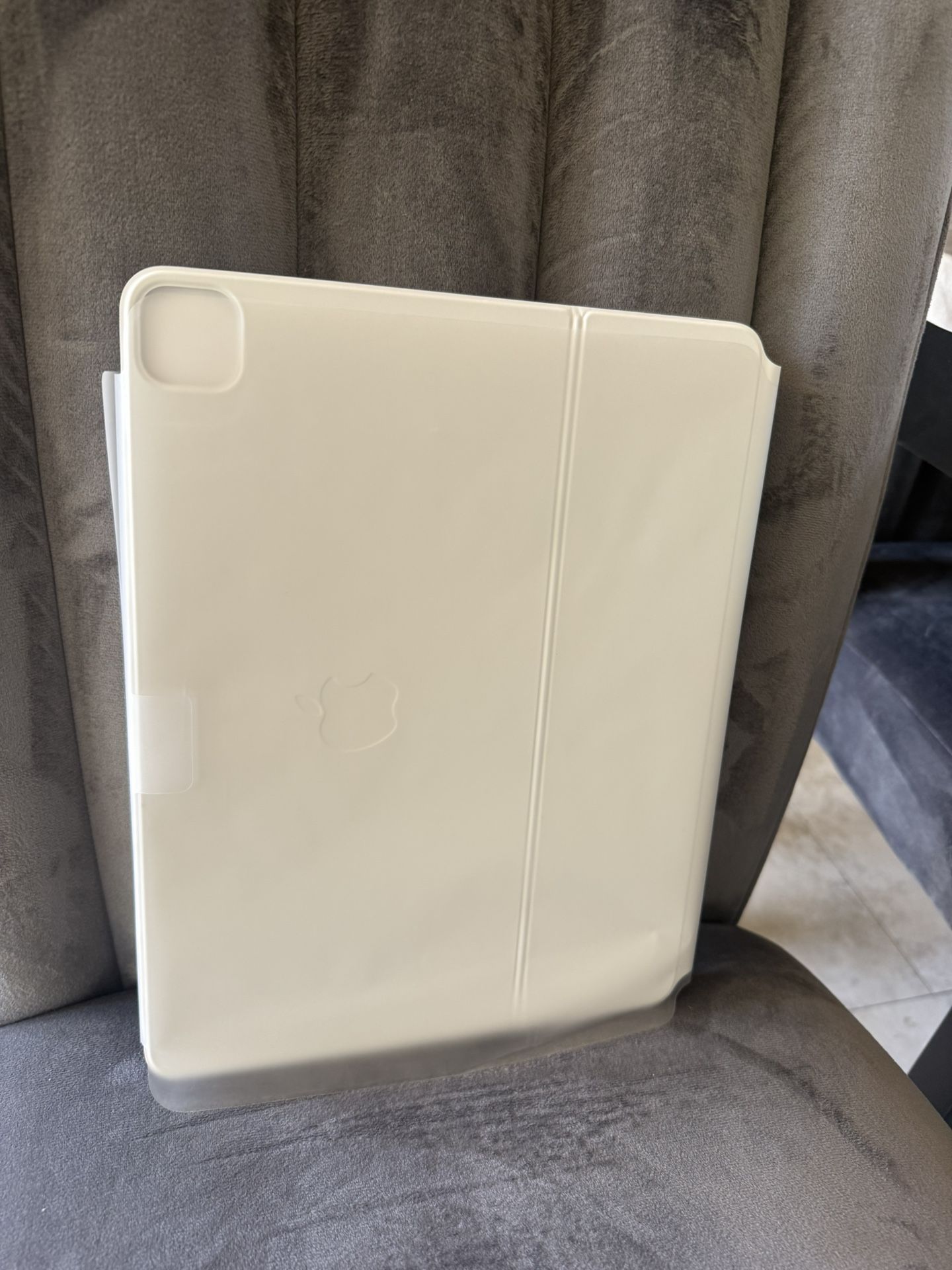 Magic Keyboard 12.9 White - Brand New