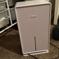 Lash Dehumidifier