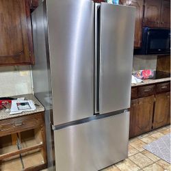 Hisense Stainless Steel French Door Refrigerator 