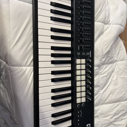 MIDI Keyboard