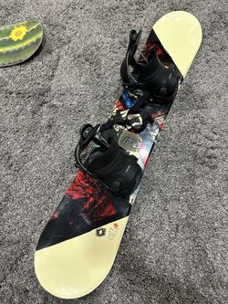M3 147 cm snowboard/flow rear entry bindings/new wax-and other snowboard gear