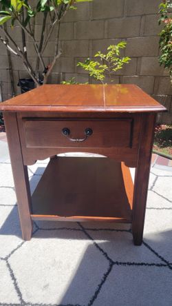 Ethan Ellen Side Table