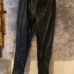 Faux Leather Skinny Pants New black Size Small