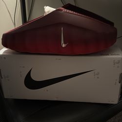 Size 13M Nike Mind Slide 001 Team Red University Red