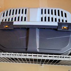 Cat / Small Dog Travel Carrier