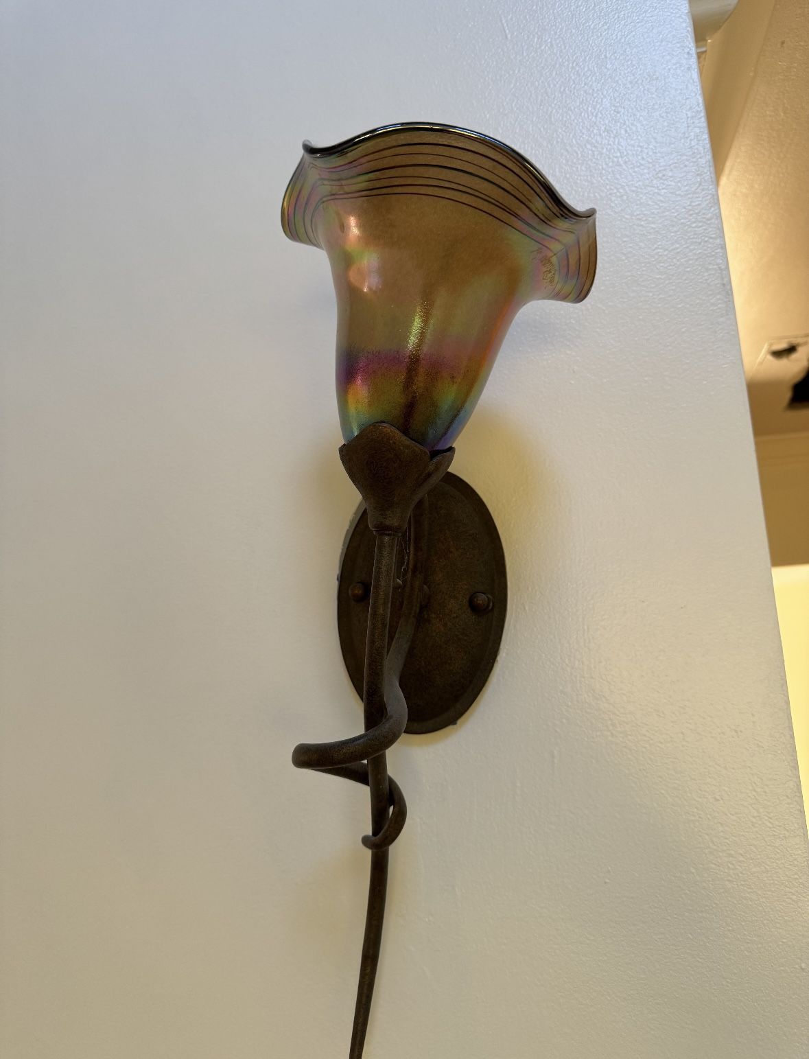 Quoizel Salamander Art Glass wall sconce,