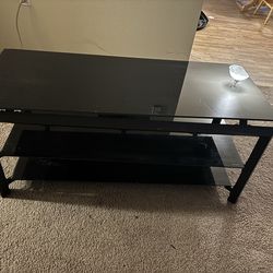 Entertainment system table