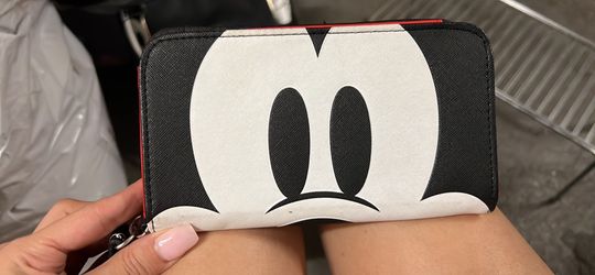 mickey mouse wallet