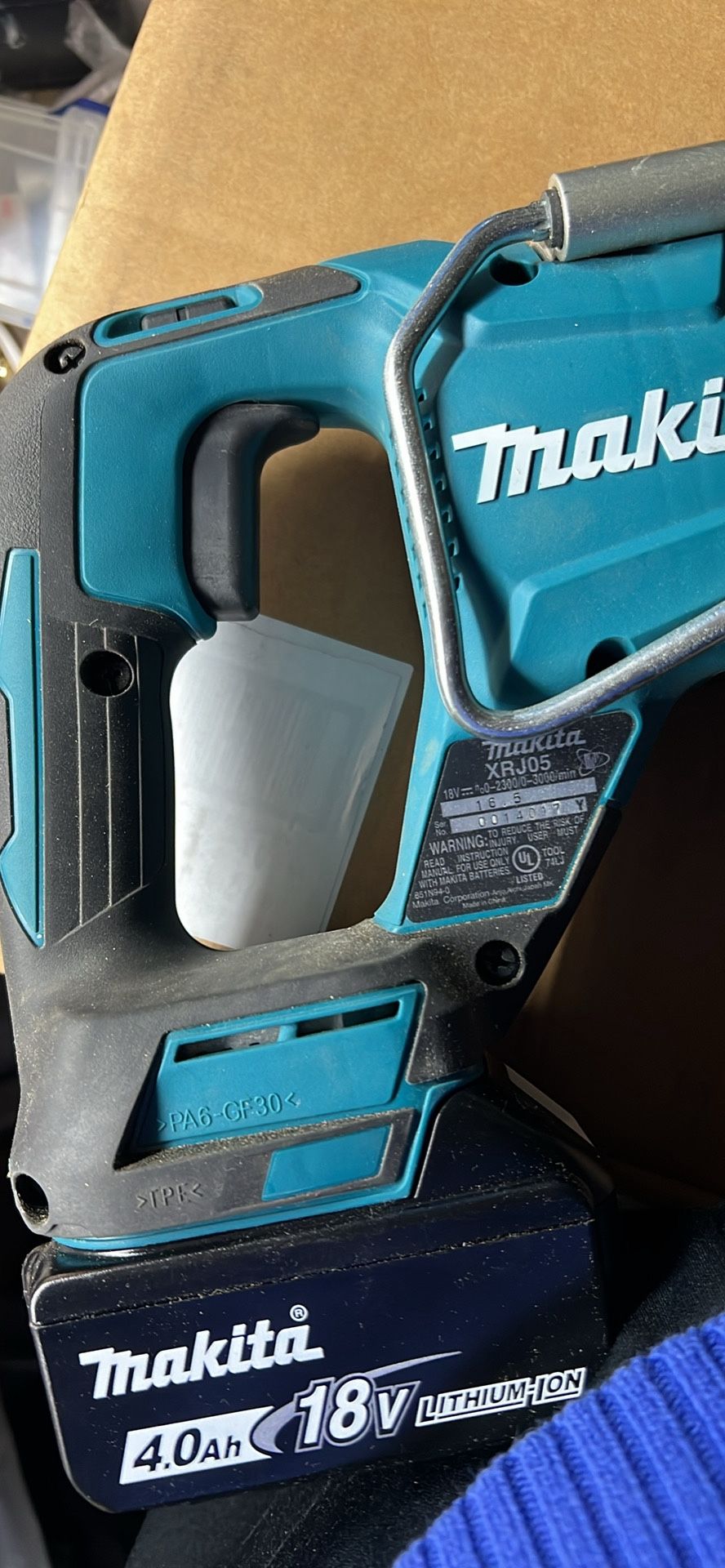 NEW Makita 18V XRJ05 Brushless Cordless Battery Reciprocating Saw 18 Volt