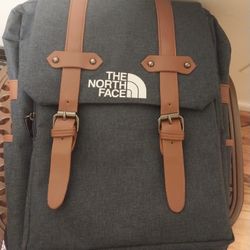 North Face Back PACK MAKE AN OFFER