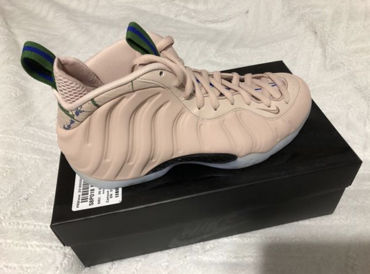 Nike foams BIEGE DEADSTOCK