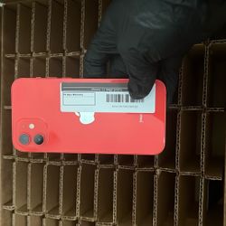 Fully Unlocked Apple iPhone 12 64GB Red w/ Privacy Screen 
