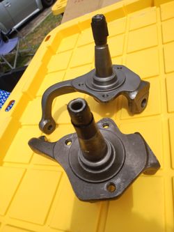 New 1(contact info removed) VW Type 1 Beetle Ghia Stock Drum Spindles $100 for the pair