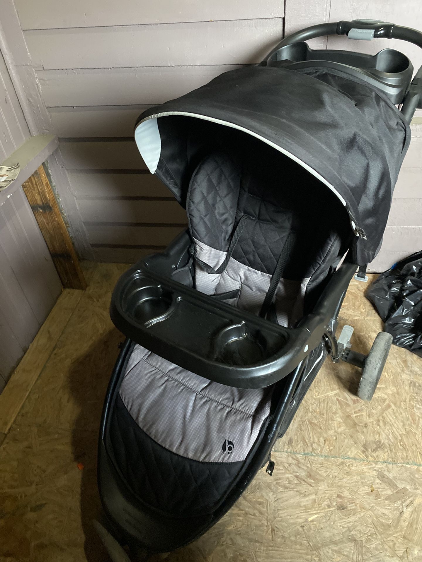 Stroller 