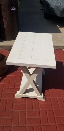 End table