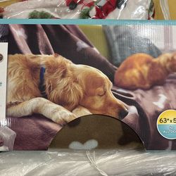 New- Pet’s Pad Comfort Fleece Ultra Soft Pet Blanket 