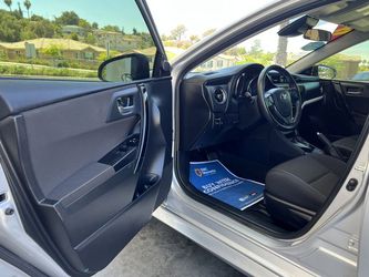 2017 Toyota Corolla iM Thumbnail