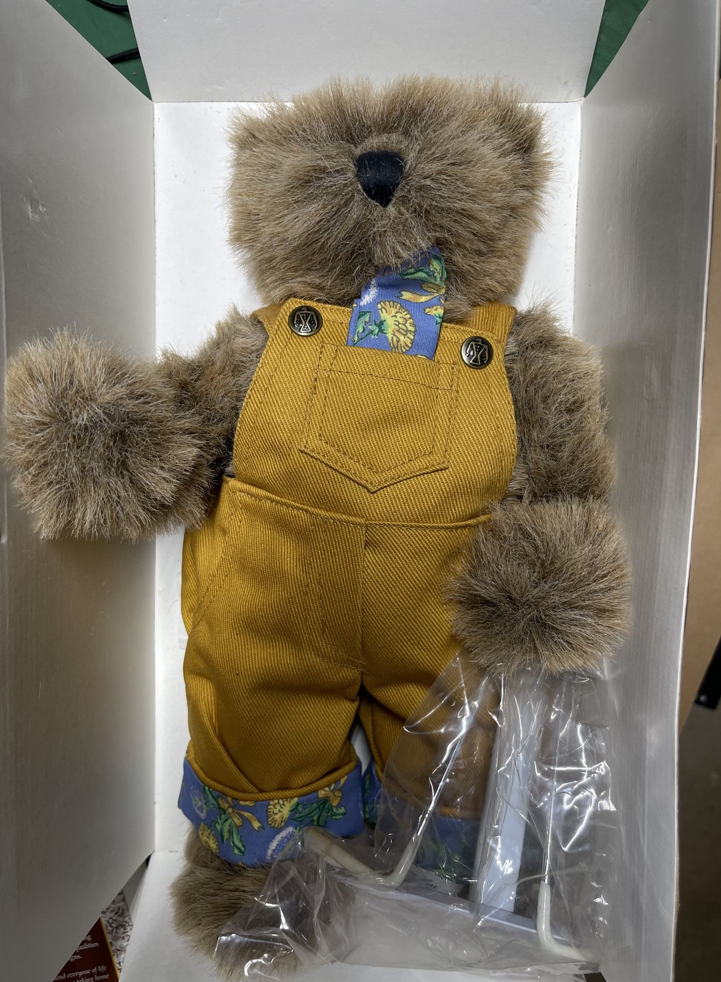 Gallery - Teddy Bear - Bartholomew