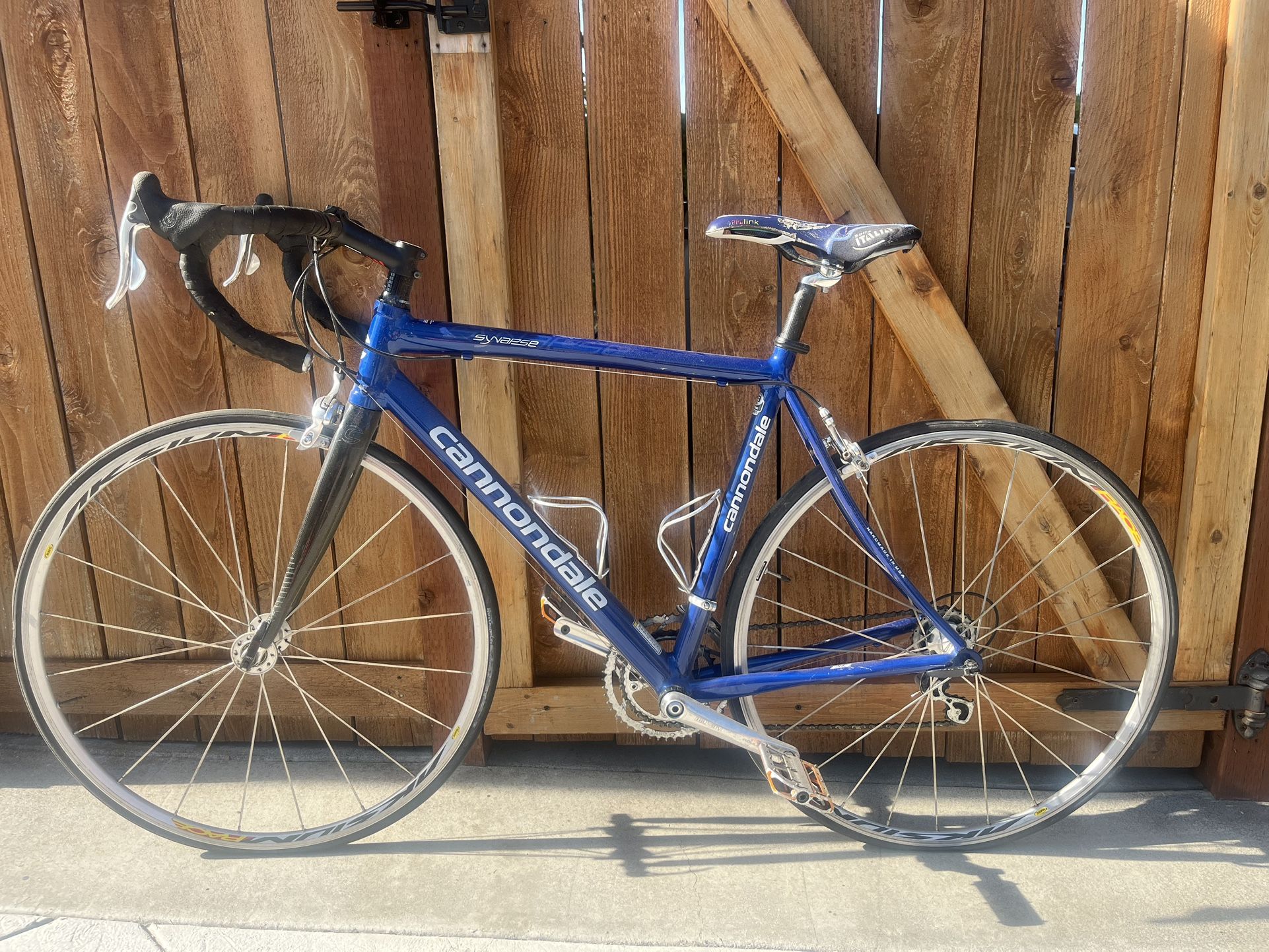 Cannondale Road Bike