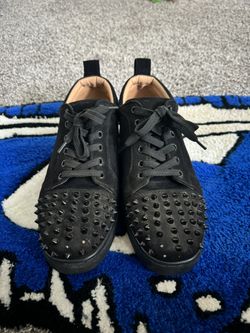 Christian Louboutin Sz 43