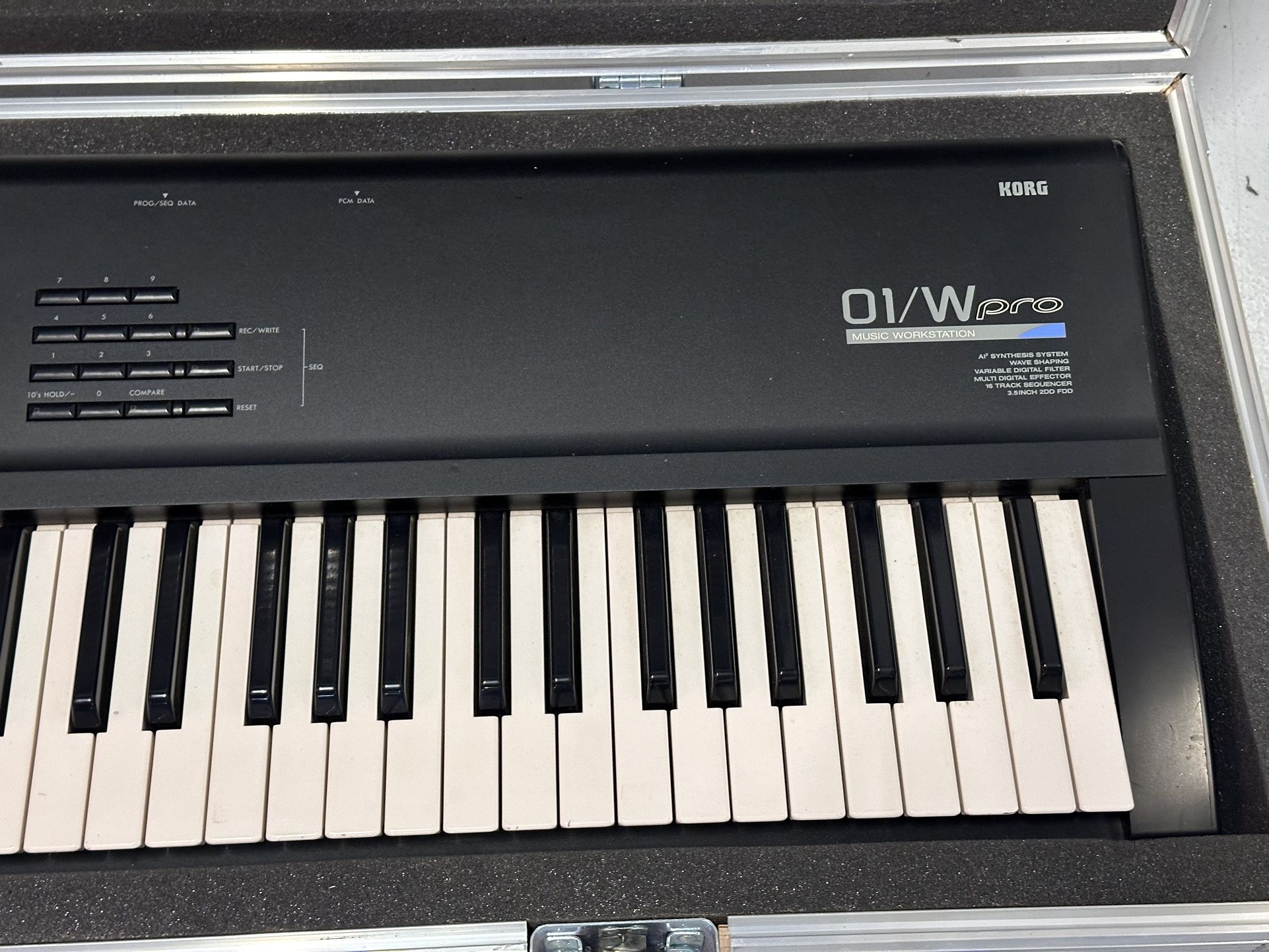 Korg 01/W Pro 76-Key Synth w/ Flight Case! for Sale in Phoenix, AZ