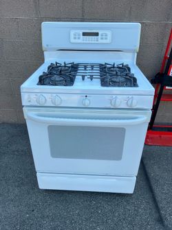 GE gas stove