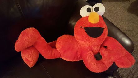 $8 Big Stuff Animal Elmo Great Cond.