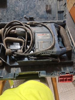 Bosch 2 Jack Hammer And Demolition Hamer