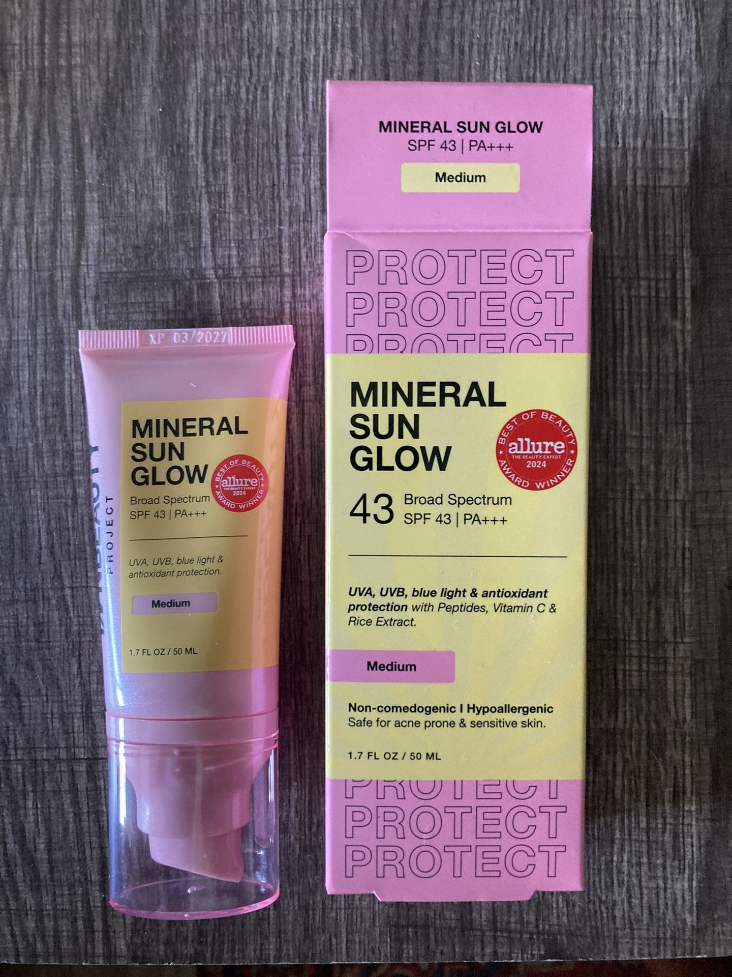 Mineral Sun Glow Spf 43 Board Spectrum