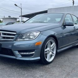 2012 Mercedes-Benz C-Class C 250 LUXURY Sedan 4DR
