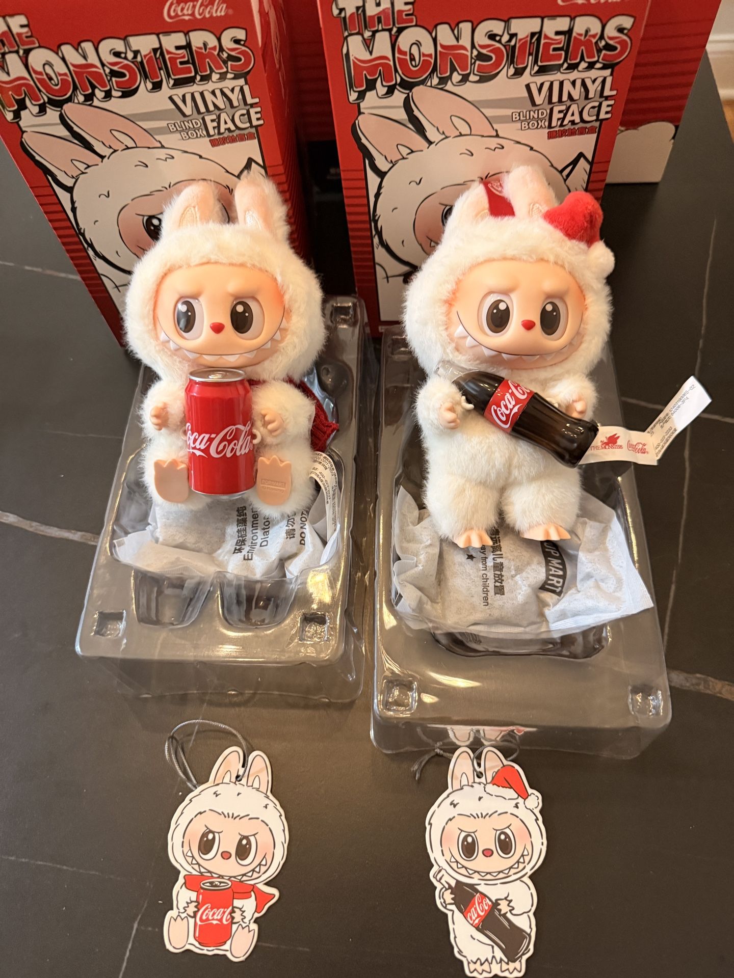 THE MONSTERS COCA-COLA SERIES-Vinyl Face Set 1x SURPRISE SHAKE & 1x HAPPY FACTOR