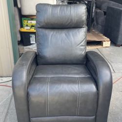 LEATHER POWER RECLINING CHAIR