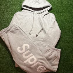 Supreme set size small