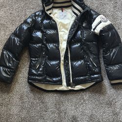 Moncler Unisex Bubble Puffer Jacket